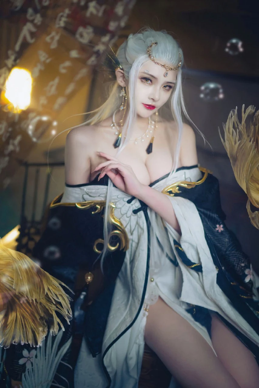 在下萝莉控ii Cosplay童颜巨乳福利写真资源合集下载