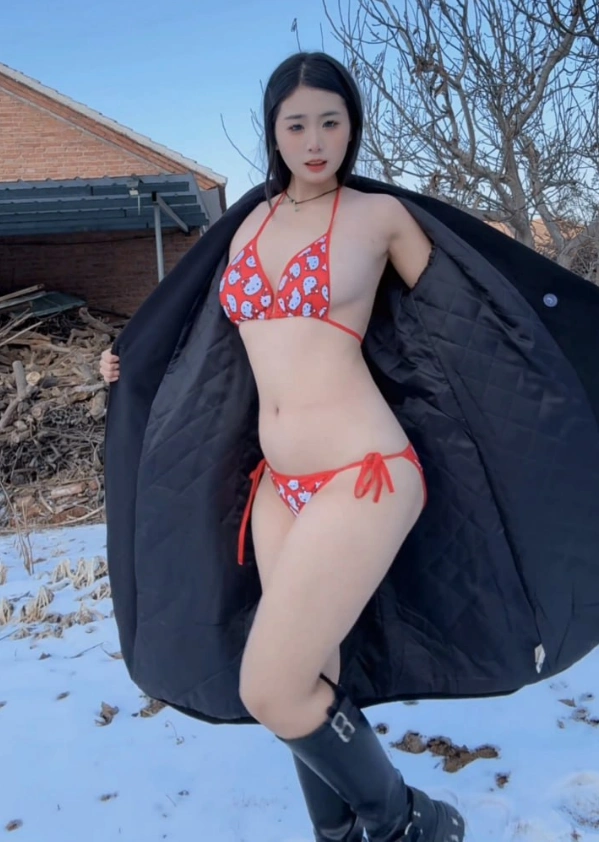 伤心的烤地瓜 微密圈写真资源合集下载