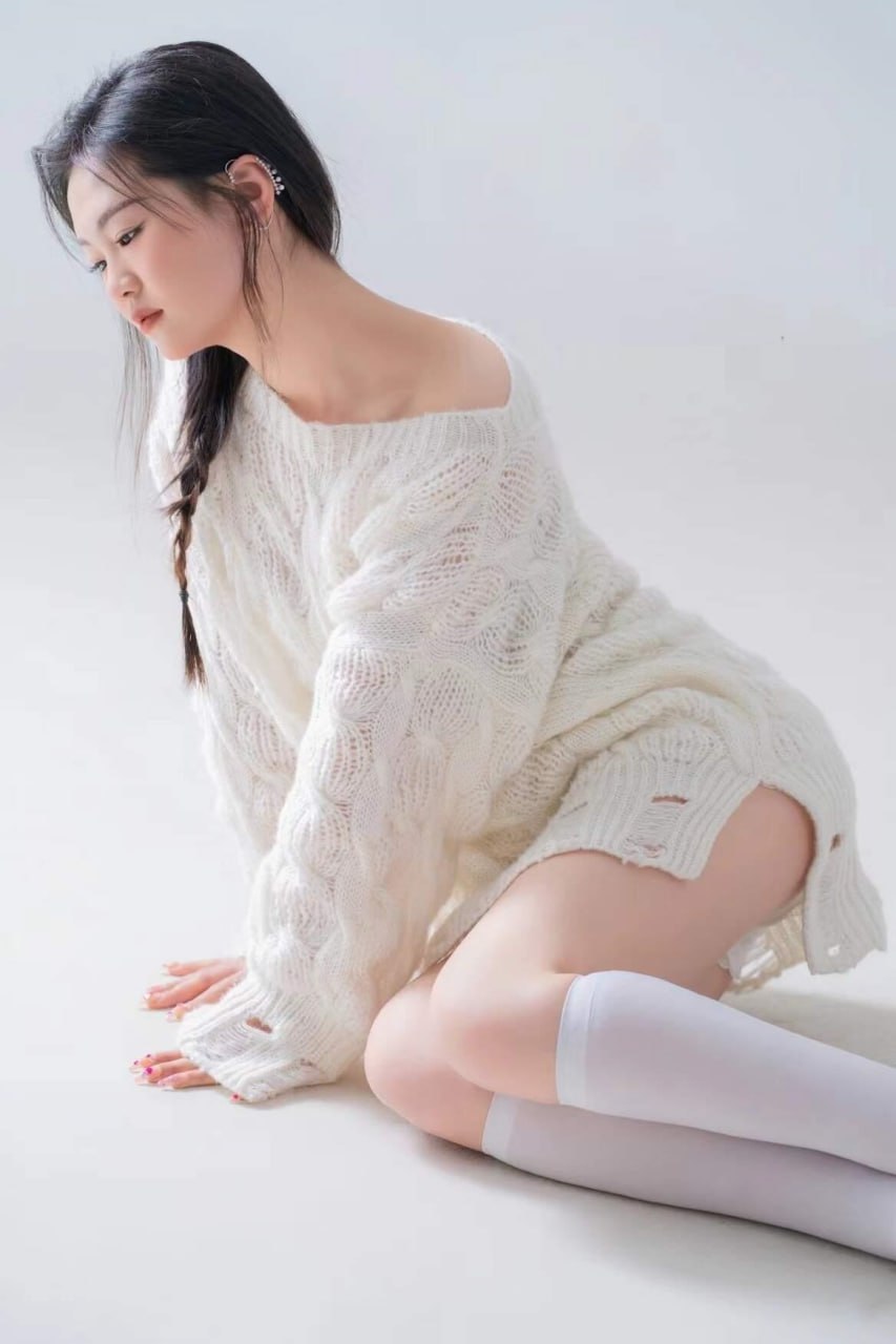 爆炒肉肉啦 岛遇美女写真套图合集下载