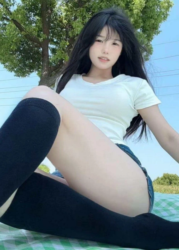金铁兽 岛遇美女写真资源合集下载